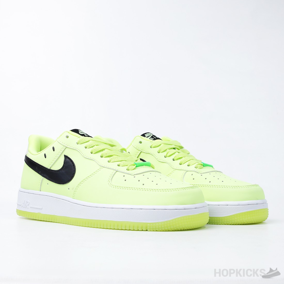 nike air force 1 have a nike day glow